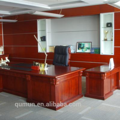 China Classic Office Luxury Furniture European Office Desk Executive Office Furniture for sale