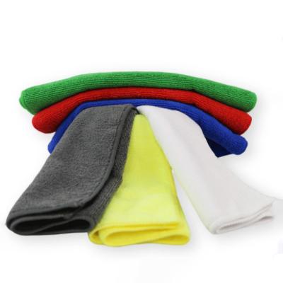 Cina OEM Antibacterial Microfiber Wet And Dry Using Household Cleaning Towel in vendita