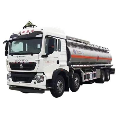 China Transport oil tanker truck HOWO 8x4 30000 liters for sale mading in china for sale