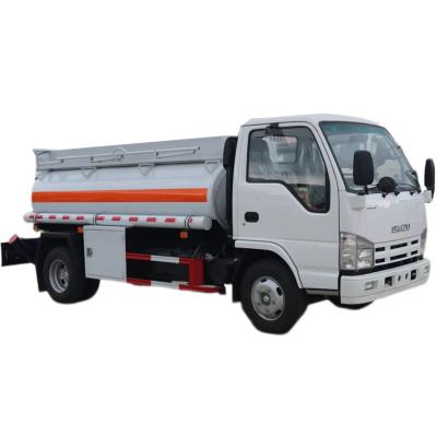 China Transport Oil 2023 Year Japan Isuzu 5000liters Fuel Tanker Truck For Sale for sale