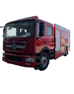 China New DFAC 6t 4X2 fire brigade body foam water tank powder fire truck price for sale