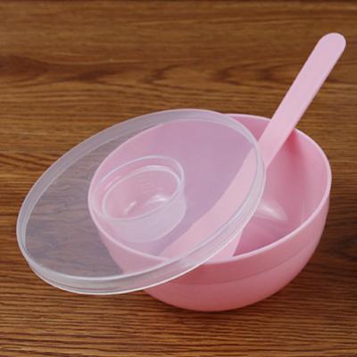 China Beauty Care Cosmetics Tools Facial Mask Mixing Bowl Brush Spoon Applicator Plastic Mask Bowl Set With Cover for sale