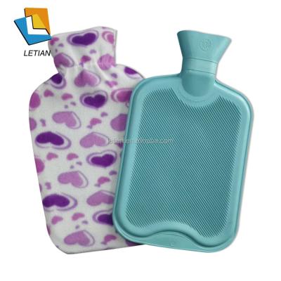 China Body Warm Cheap Hot Water Bottle With Cover 2000ml Red Color Snow for sale