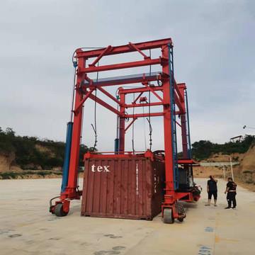 China 0-180 Degrees Container Loader Machine With Dual Flip Capability And Carbon Steel Build for sale