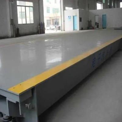 China 10t-200t Precision Electronic Digital Weigh Bridge With Smart Vehicle Recognition And Digital Display for sale