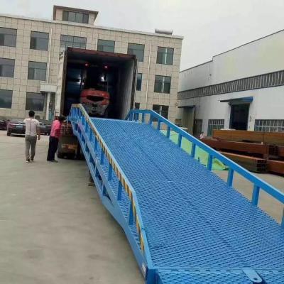 China Ponte de embarque Tonglida Rampa de carregamento móvel de 8 mm Malha antiderrapante Capacidade de carga de 5-15 toneladas à venda