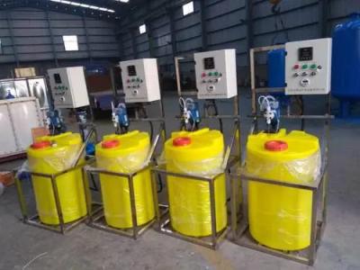 China Unidad de dosificación química automática de acero inoxidable PE para procesos de tratamiento de agua por Tonglida en venta