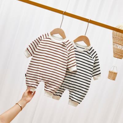 China 2020 Autumn Winter New Design Cotton Long Sleeve 100% Infant Jumpsuit Striped Baby Rompers Clothes For Newborn for sale