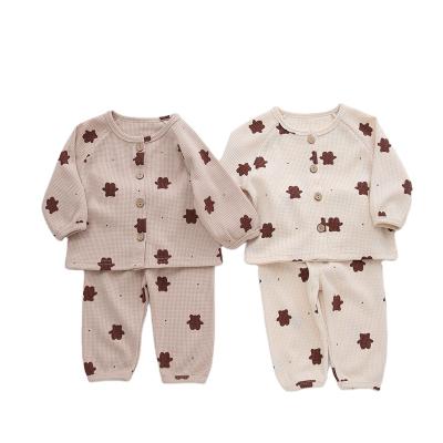 China Anti-Wrinkle Fashion Baby Dressing Set Pattern Print Waffle Outfit 2 Pcs Long Sleeve Baby Dressing Set for sale