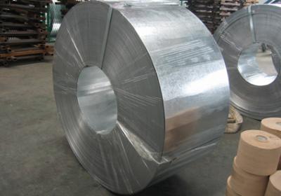 China Z10 - Z27 zinkcoating 400 mm Hot Dipped Galvanized staal Strip / Strips (koolstofstaal) Te koop