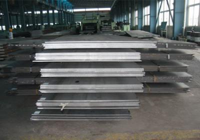 Chine GB, T 700, Q195, Q235, Q345, DIN1623, ST12, JIS G 3132 acier laminé à chaud de bobines / feuille à vendre