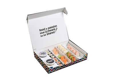 China De Rang van het de Groottevoedsel van Matte Lamination Paper Sushi Box Customzied met Afdelingstussenvoegsel Te koop