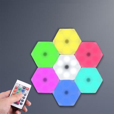 China Battery Power Remote Control Hex Touch Modular Night Lights DIY Mini Smart Honeycomb Led Lamp With Remote Control for sale