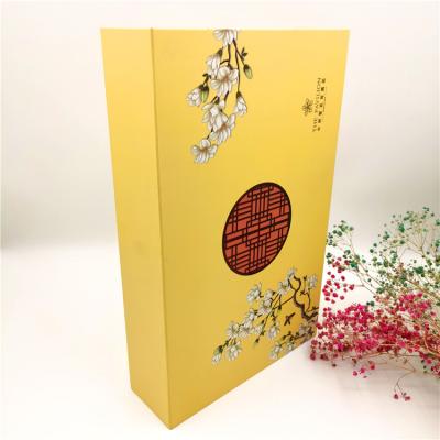 China Custom Recyclable High End Magnetic Cardboard Gift Box Factory Logo Factory Logo Book Shaped Gift Box for sale