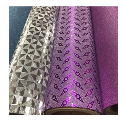 China 1000m Length CPP Metalized Film Moisture Proof Colour Coated Sandy Feeling for sale