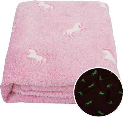 China Anti-Pull Unicorn 300GSM Pink Weight Flannel Fleece Fabric Soft Glow In The Dark for sale