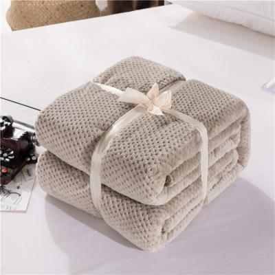 China PORTABLE Luxury Super Soft Warm Throw Blanket Waffle Flannel Fleece Throw Blanket For Couch Sofa Bed for sale