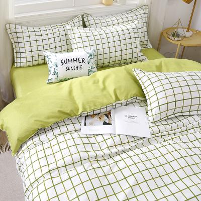 China Fast Delivery Disposable Fade Wrinkle Cool Warm Bed Resistant Sheet Set Sorts Size Microfiber Sheet for sale