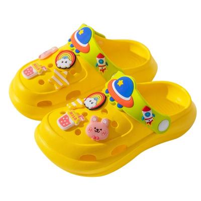 China ZHUBABA Crocs Summer Breathable Unisex Garden Shoes Cute Cartoon Eva Children Girl Slippers Clogs Shoes For Kids Outdoor Non-slip for sale