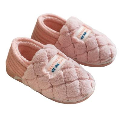 China Cushioning ZHUBABA Winter Checker Letter Lodging Women's Fashion Indoor Outdoor Soft Single Adult Warm Cotton Home Slippers Wholesale for sale