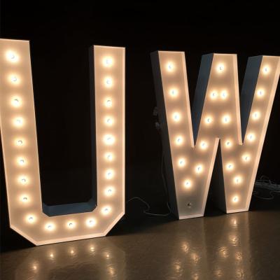 China Other Manufacturer Fast Delivery Decorations Customized Large Vintage Marquee Letter Signage Lights 3ft for sale