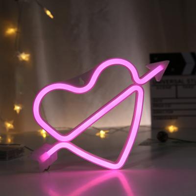 China Popular Easy Installation Heart Pattern Table Lamp Bedroom Led Neon Pink Neon Flashing Decorations Night Lights for sale