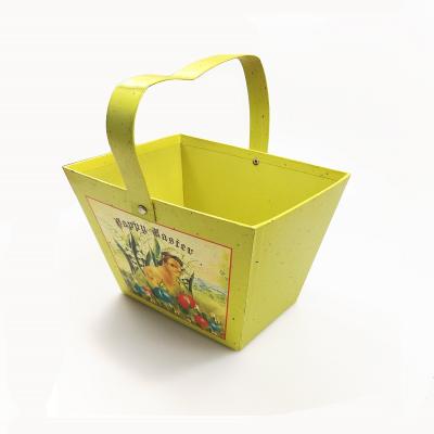 China ZL Vintage Green Handmade Trapezoid Paperboard Christmas Flower Custom Gift Basket With Handle for sale