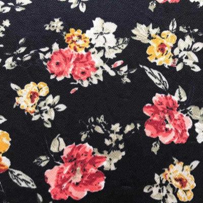 China Great Apparel Material 95% Shrink-Resistant Polyester 5% Spandex Knit Foam Crepe Fabric for sale