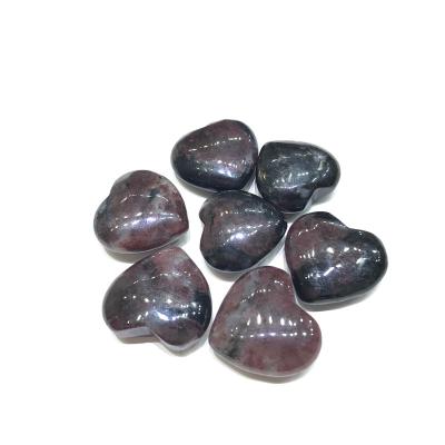 China High Quality Natural Dark Red Black Purple Home Decoration China Garnet Stone Crystal Heart For Gifts for sale