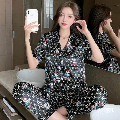 China QUICK DRY luxury silk suit wholesale luxury silk nightgown crop shirt nightgowns women's long pajamas set for sale