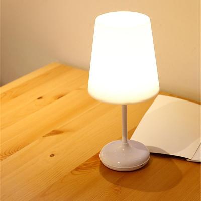 China LED Eye Protection Desk Lamp Convenient Reading Touch Dimmable USB Charging Remote Control Table Lamp To Turn On Night Lights for sale