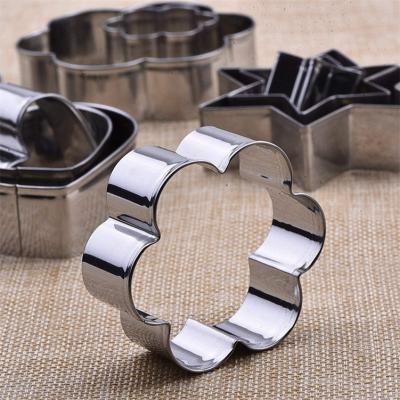 China Disposable Stainless Steel Cake Cutter Set For Cookie Party Baking Tools for sale