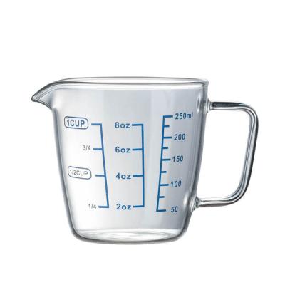 China Beaker Viable Transparent Glass Measuring Cup With Lid 250/500ml Glass Measuring Cup Set For Kitchen Bakery Tools for sale