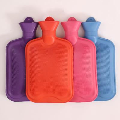 China Portable Safety Hot Selling Eco Friendly Rubber Hot Water Bag Keep Hot Water Bottle Hot For Home Use for sale