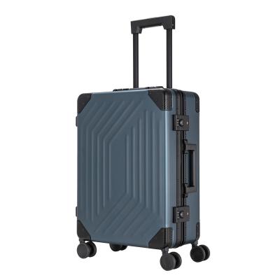 China 20/24/26/28 inch travel 11E aluminum carry-on luggage for sale