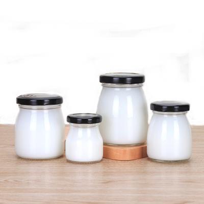 China Wholesale 100ml 150ml 200ml Eco-friendly Recyclable Yogurt Jar Glass Bottle With Black Screw Metal Lid Glass Food Jar For Pudding Jam for sale