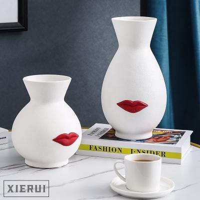 China Modern minimalist ceramic face lips simple body and porcelain vase creative luxury nordic flower vase for home decor for sale