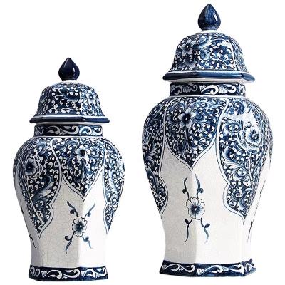 China Traditional ice cracked modern traditional luxury chinoiserie ceramic craft porcelain ornaments canister for home decor for sale