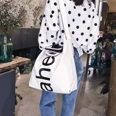 China Custom large capacity shopping bag xxl women bags shopper black canvas full color shopping bag with flower luxury for sale