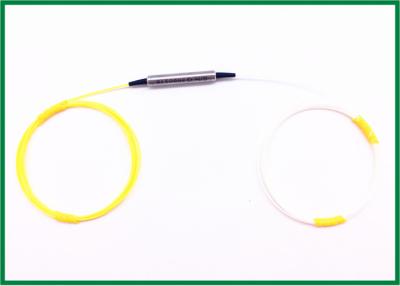 China High Return Loss Fiber Optic Isolator  Single Stage Losse Tube none connector premium for sale