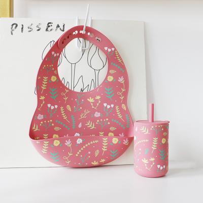 China Bescherm uw baby kleding Silicone baby Bib Vlekbestendig Animal Printing Pattern Silicone Bib Te koop