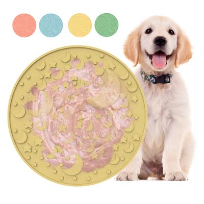 China Custom New Maze Design Outward Fun Dogs Food Licking Puzzle Bowls Silicone BPA free Pet Slow Feeder Dog Bowl Plate for sale