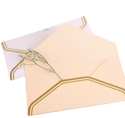 China Eco-friendly Recyclable Paper Envelope Free Sample Vintage Envelope Vintage Gold Stamping Business Invitation Card Hot Selling Western Envelope for sale