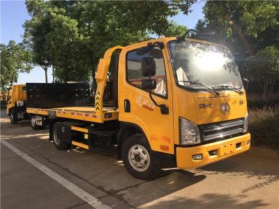 China Kleine 4×2 Straße Wrecker-LKW-Dieselkraftstoff-Art Euro V des Weiß-4,5 der Tonnen-FAW zu verkaufen