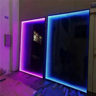 China Bright 2400*3200 mm Customized Jumbo Size Decorative 3D Infinity Magic Tunnel Mirror For Bars for sale