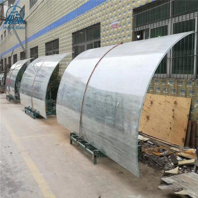 China Fencing Custom Jumbo Building Low Iron Bent Curved Hot Tempered Glass For Project for sale