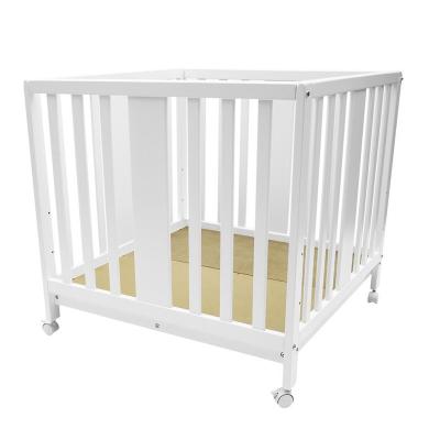 China Cnvertible EN716 Solid Wood Pine 2 Tier White Wooden Baby Playpen With Wheels Bedroom Furniture for sale