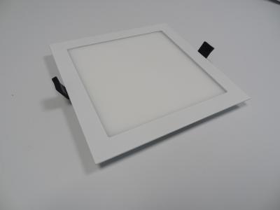 Cina IP43 esile LED ha messo tensione di funzionamento 100-240Vac quadrato/50-60Hz delle plafoniere in vendita