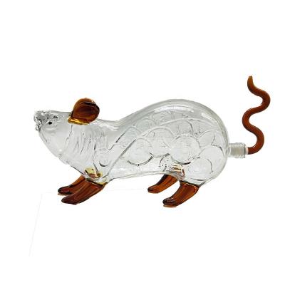 China Beverage Customized Decorated Glass Mice Shape Animal Bottle Decanter For Wine for sale