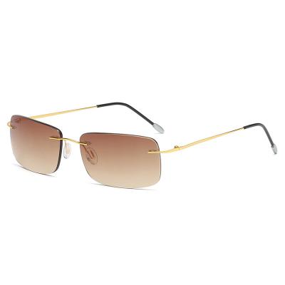 China The framework is flexible. Unisex Classic Bifocal Lens Presbyopic Style Gradient Outdoor Rimless Lens Bifocal Sunglasses for sale